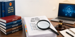 Sách, báo, tạp chí, tài liệu pháp luật